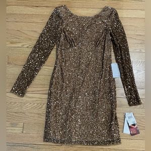 NWT - ADRIANNA PAPELL Red Carpet Golden Brown Sequined Long Sleeve Midi Dress